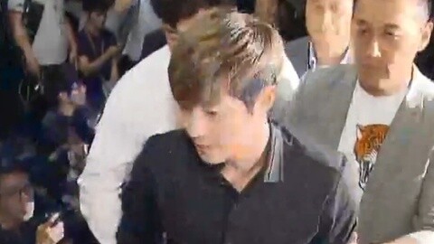 1.2;http://player.video.qiyi.com/76b0a0c20d17a01deb2dac36e711695f/0/4320/v_19rrkh261o.swf-pid=0-ptype=0-albumId=431954800-tvId=431954800-cnId=6-autoplay=1-qitanId=11673298-isDrm=0-isPurchase=0-src=sharemodclk131212