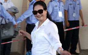 徐妈妈难掩幸福洋溢