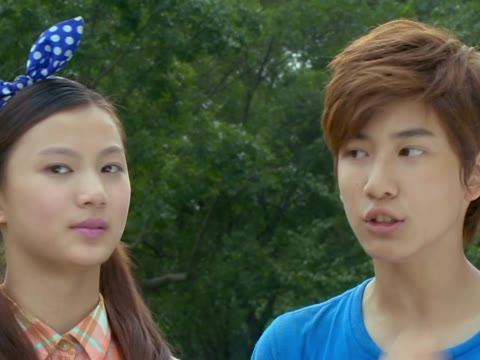 逃窜的混徒基拉度利用被抛弃玩偶的怨气卷土重来,并偷走奏舞灵器和朵